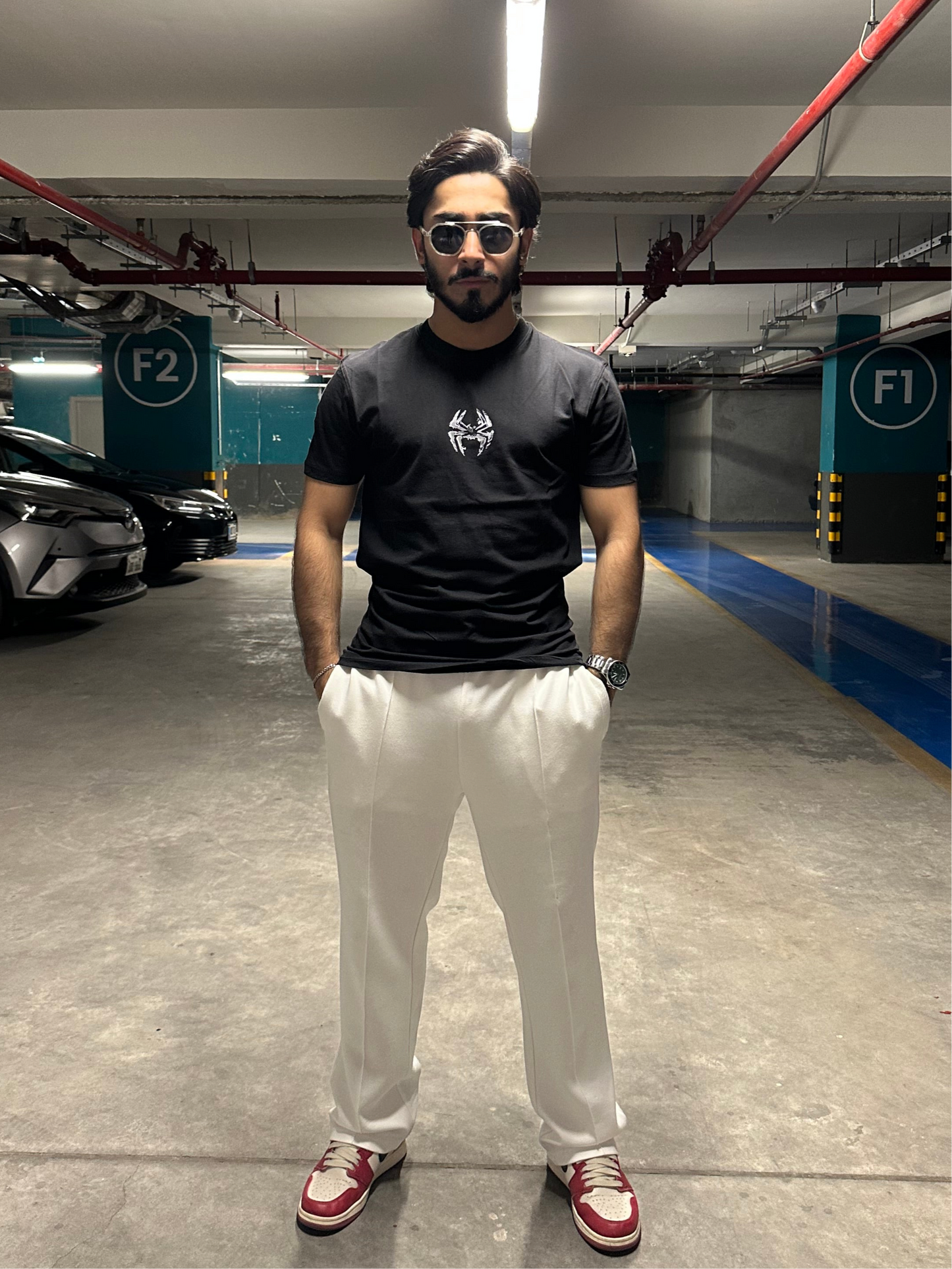 Spider Legacy Tee – Minimal Black Edition