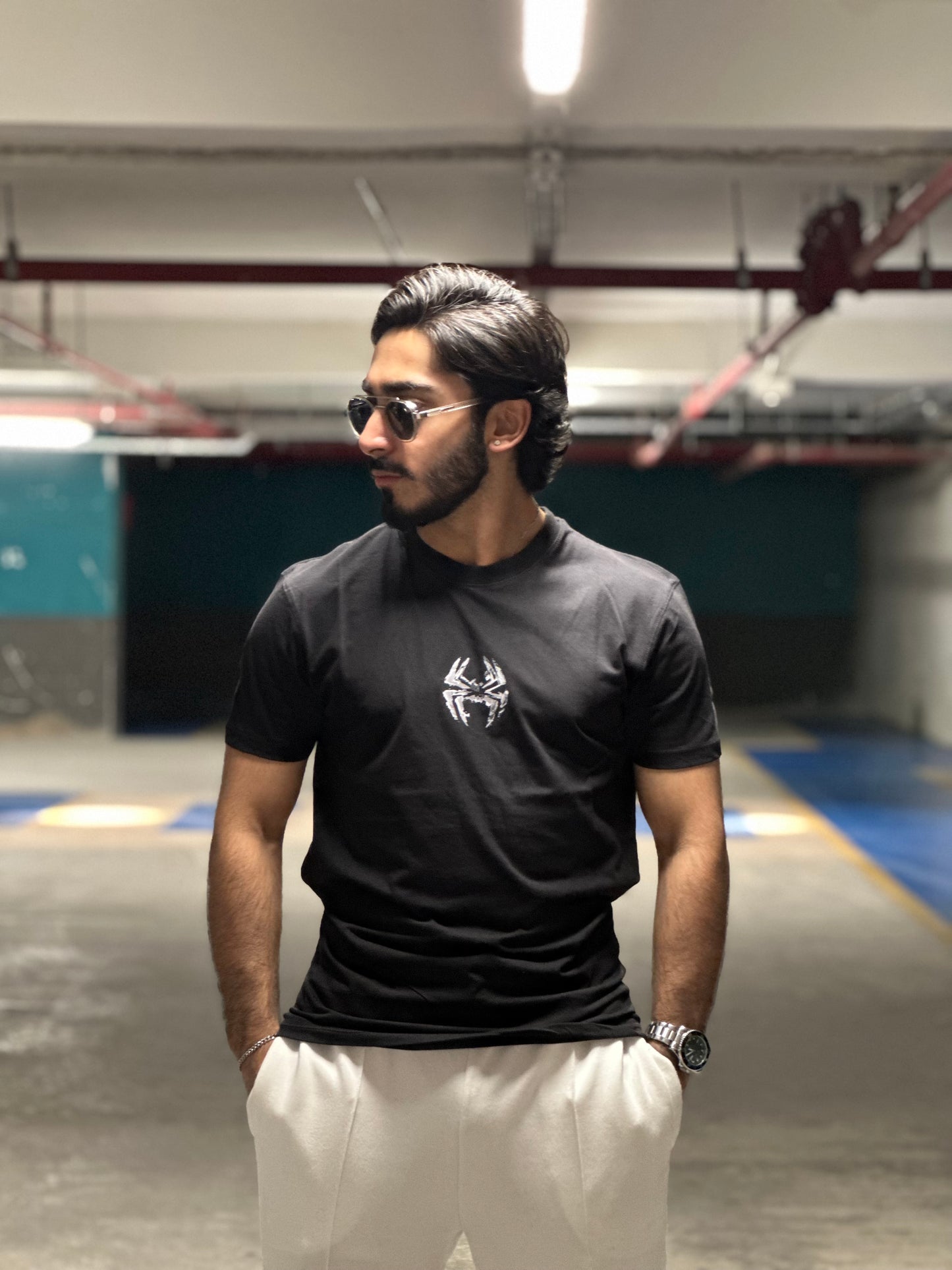 Spider Legacy Tee – Minimal Black Edition